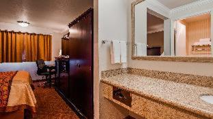 Room #28967815 at Lompoc Valley Inn and Suites