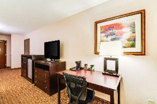 Room #23535423 at Clarion Hotel Convention Center