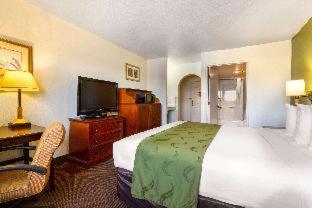 Room #45745110 at Rodeway Inn Auburn - Foresthill