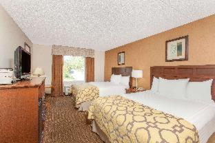 Room #32642713 at Baymont by Wyndham Branson - On the Strip