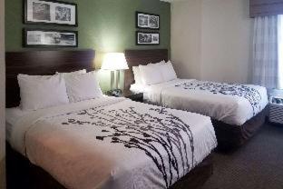Room #25585212 at Quality Inn Kansas City International Airport