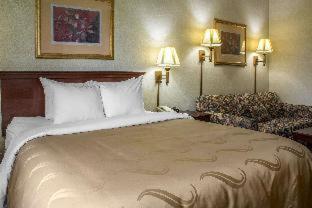 Room #49041807 at Quality Inn Kirksville