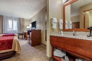 Room #49009705 at Comfort Inn & Suites Hays I-70