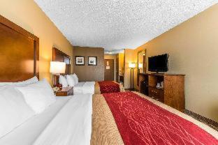 Room #49009706 at Comfort Inn & Suites Hays I-70