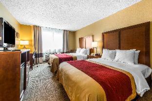 Room #49009705 at Comfort Inn & Suites Hays I-70