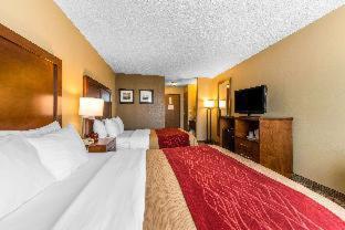 Room #49009705 at Comfort Inn & Suites Hays I-70