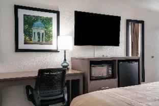 Room #49069917 at Quality Inn Greenville near University