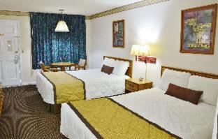 Standard Queen Room with Two Queen Beds - Non Smoking/Ground Floor at Econo Lodge Calhoun South