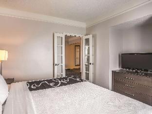 Room #44057708 at La Quinta Inn & Suites by Wyndham Tampa Brandon Regency Park