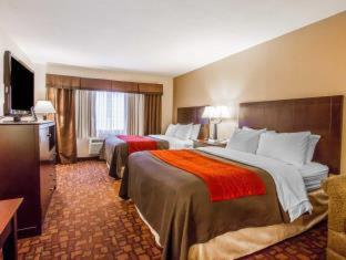 Room #48896612 at Comfort Inn & Suites Sierra Vista Near Ft Huachuca