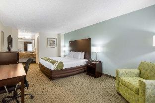 Room #17186409 at Quality Inn Clute Freeport