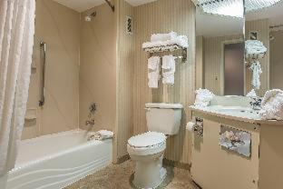 Room #28350716 at Quality Inn Summerville - Charleston