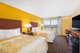 Room #31745717 at Days Inn by Wyndham Wildwood I-75