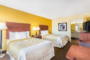 Room #31745717 at Days Inn by Wyndham Wildwood I-75