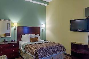 Room #103716211 at Extended Stay America Premier Suites Lakeland I4