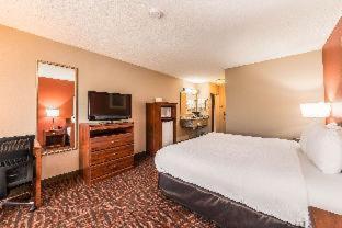 Room #49072609 at Lake Norman Inn and Suites