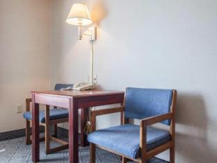 Room #49231105 at Rodeway Inn & Suites Milwaukee Airport