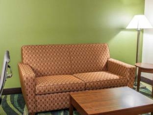 Room #48994807 at Quality Inn & Suites South Bend Airport