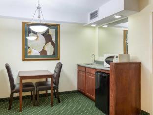 Room #49209211 at Comfort Inn Chester - Richmond South