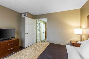 Room #48957414 at Comfort Inn & Suites Peachtree Corners - Norcross