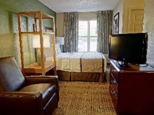 Room #51865216 at Extended Stay America Suites Kansas City Lenexa 87th St