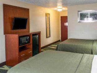 Room #48994810 at Quality Inn & Suites South Bend Airport