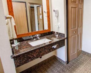 Room #48911016 at Comfort Inn & Suites Murrieta Temecula Wine Country