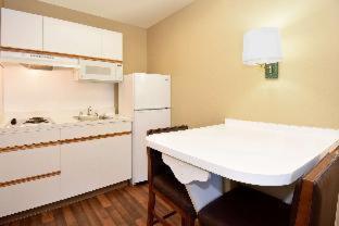 Room #52108111 at Extended Stay America Suites Seattle Bellevue Factoria