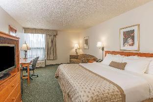 Room #50200869 at Ramada by Wyndham Sioux Falls Airport - Waterpark Resort & Event Center