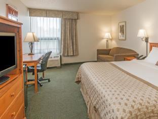 Room #50200869 at Ramada by Wyndham Sioux Falls Airport - Waterpark Resort & Event Center