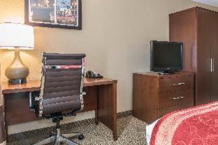 Room #26118006 at Comfort Suites Mason near Kings Island