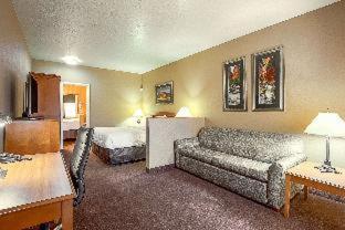 Room #49204906 at Clarion Suites St George - Convention Center Area