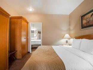 Room #49204906 at Clarion Suites St George - Convention Center Area