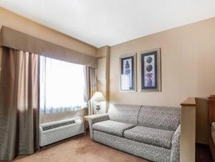 Room #49204906 at Clarion Suites St George - Convention Center Area
