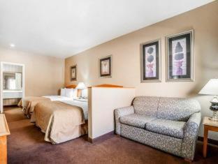 Room #49204907 at Clarion Suites St George - Convention Center Area