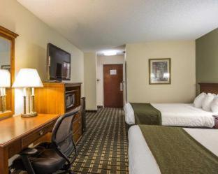 Room #49068209 at Quality Inn Huntersville near Lake Norman