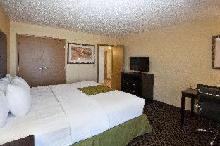 Room #34166215 at La Quinta Inn & Suites by Wyndham Salina
