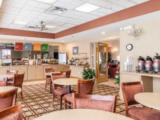 Room #45883116 at Econo Lodge Newport Smoky Mountains Gateway