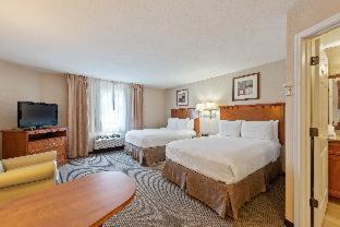 Room #18971409 at Extended Stay America Suites Houston Kingwood