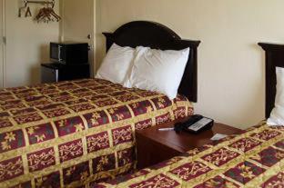 Room #114935319 at Rodeway Inn Bristol near Sesame Place