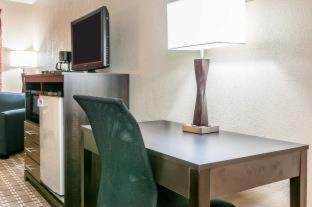 Room #49107608 at Quality Inn Findlay
