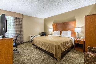 Room #250224006 at GreenRidge Hotel