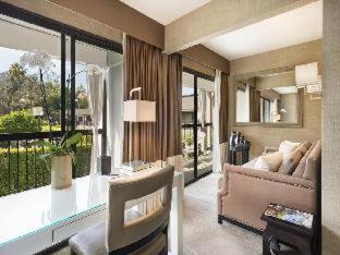Room #5658317 at Luxe Sunset Boulevard Hotel