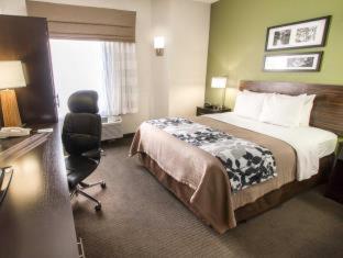 Room #28138907 at Sleep Inn North Scottsdale near Mayo Clinic
