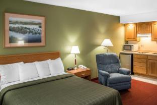 Room #49227406 at Hudson Inn & Suites