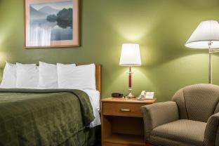 Room #49227406 at Hudson Inn & Suites