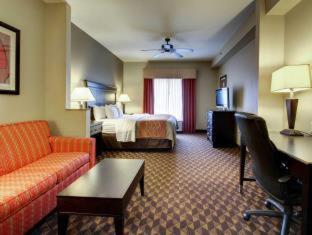 Room #49052416 at Comfort Inn & Suites Clinton - Jackson West