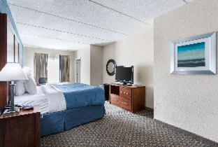 Room #214369905 at Quality Inn & Suites Heritage Park