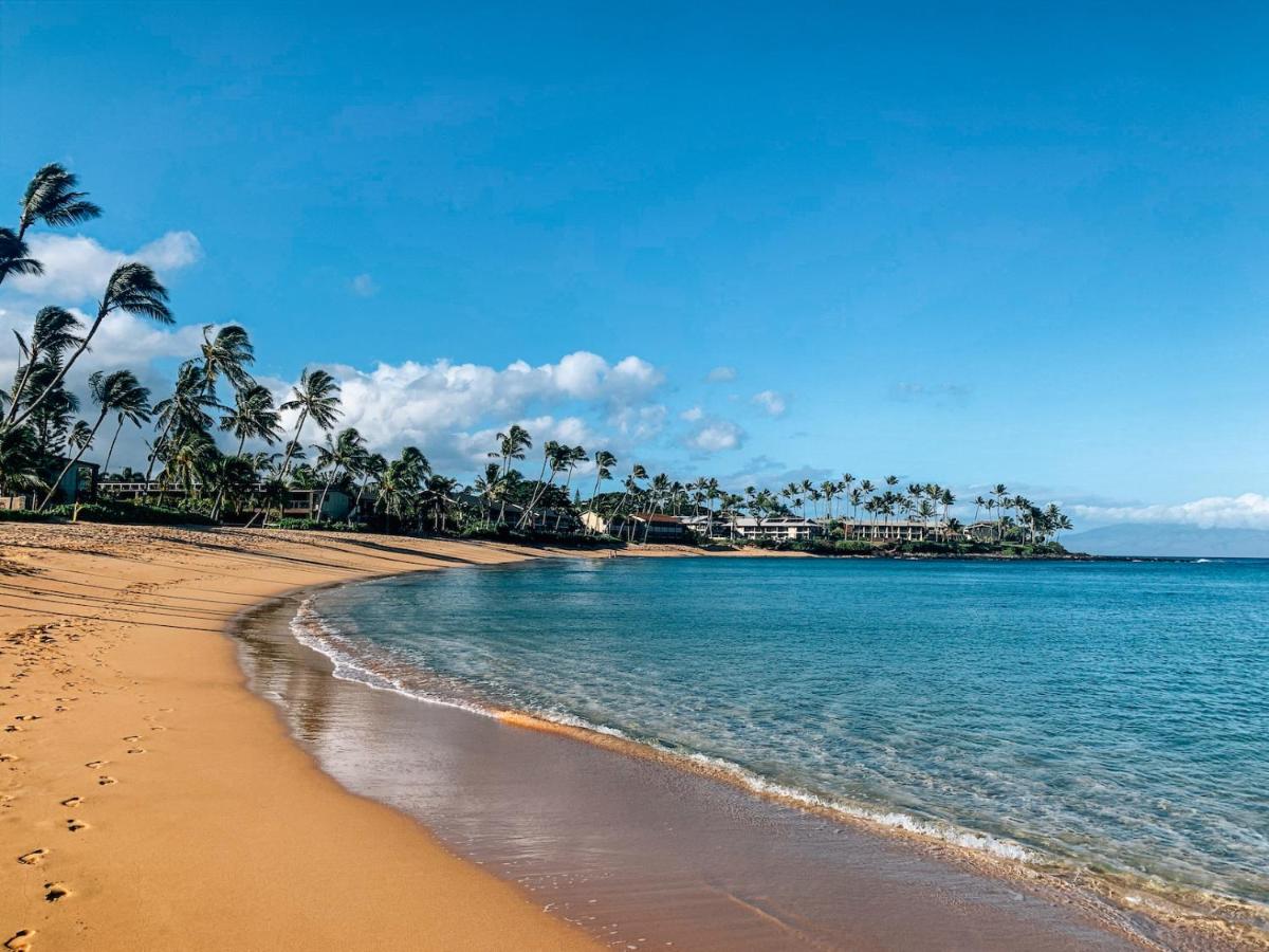 | Napili Village Hotel
