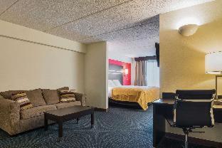 Room #5668521 at Quality Suites Atlanta Airport East